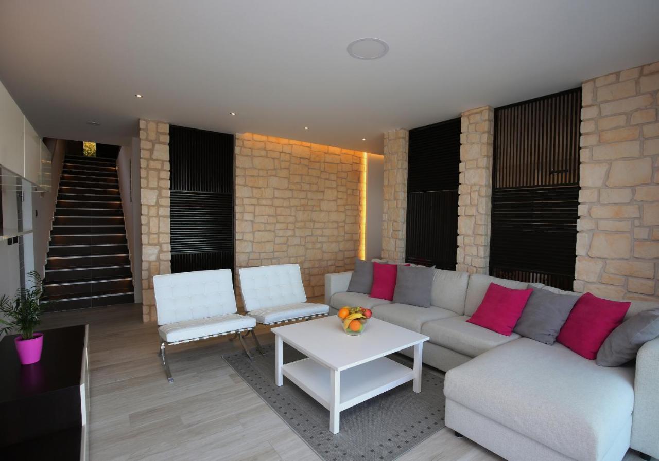 Villa Infinity Šmrika Kültér fotó